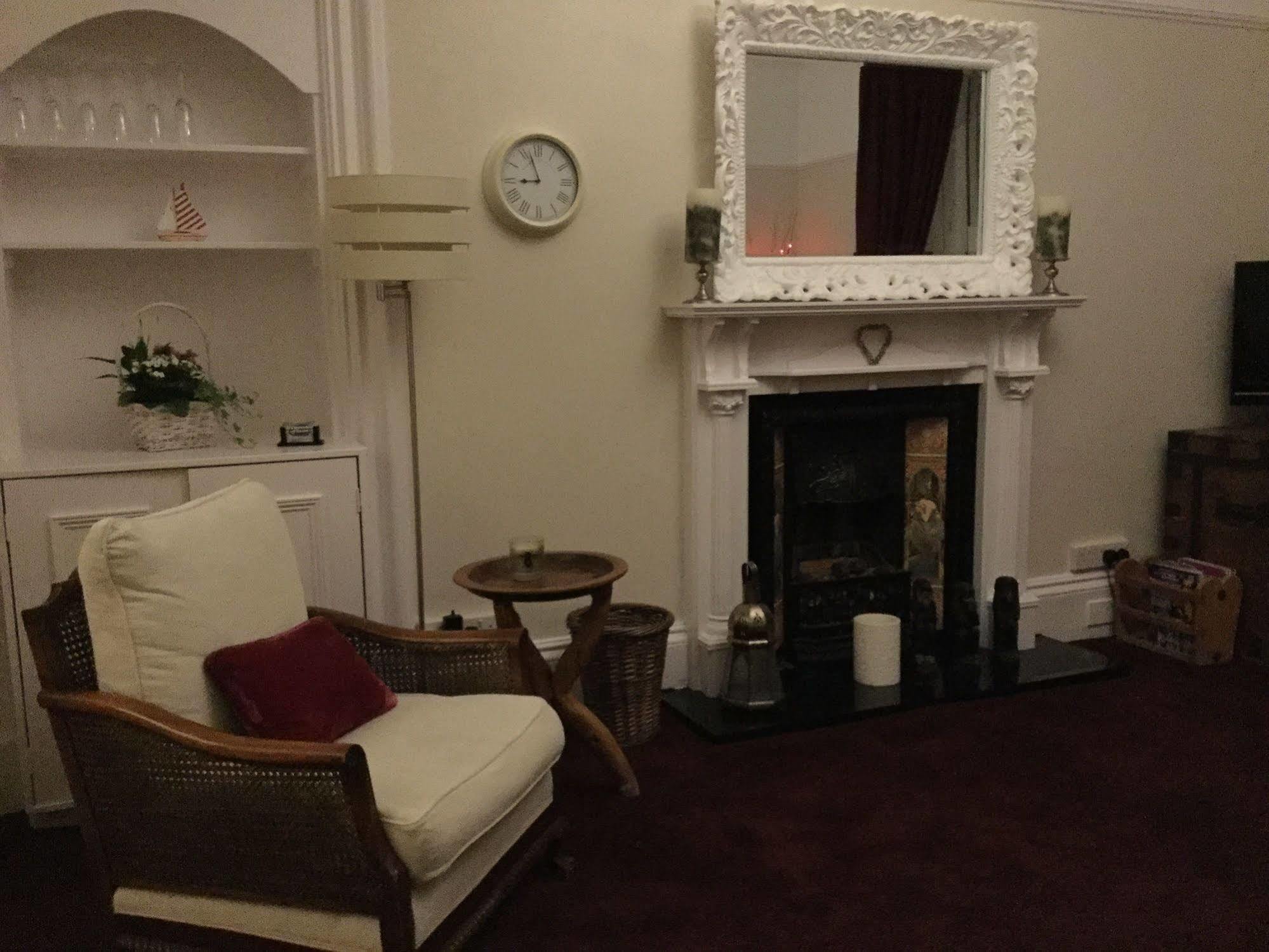 אייר Craggallan Guest House מראה חיצוני תמונה